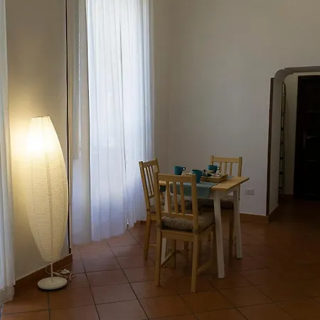 Partenope Νάπολη