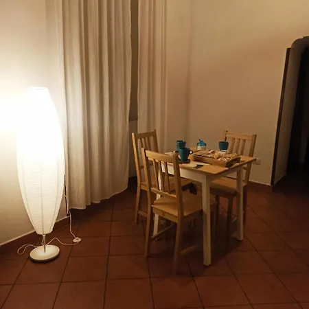 Partenope شقة نابولي