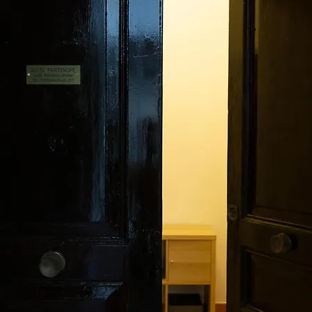 Apartment Partenope *